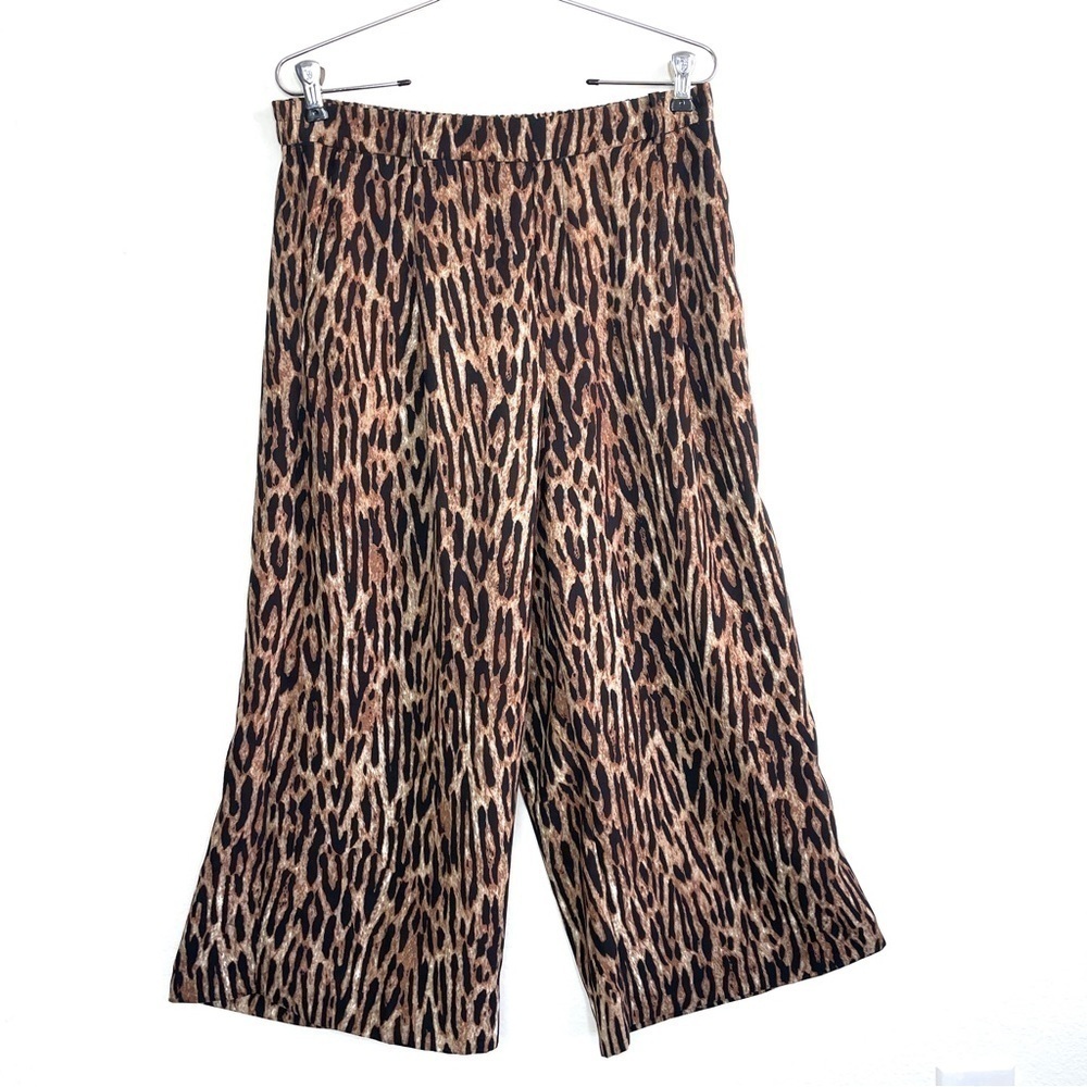 NWT Tahari Leopard Print Cropped Wide Leg Pants